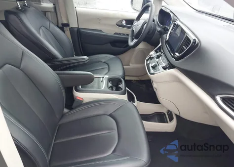 2024 Chrysler Pacifica Touring L из США, поврежденный, VIN 2C4RC1BG2RR162195